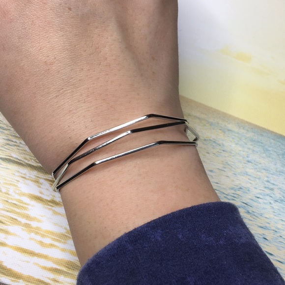 Silver Toned Geometric Bracelet - Picture 3 of 7